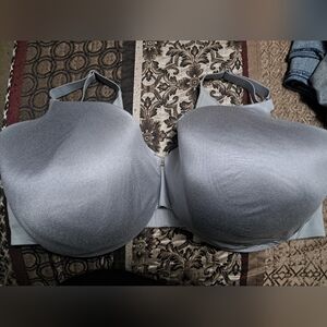 NWOT Silver Cacique Backsmoother Lightly Lined Full Coverage Bra - 50H